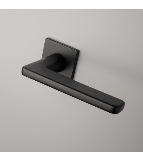 Manilla de puerta negra SETIA manilla de diseño