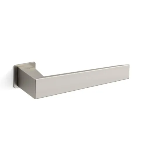 Tirador de puerta negro Mandelli 40+UNO tirador diseño