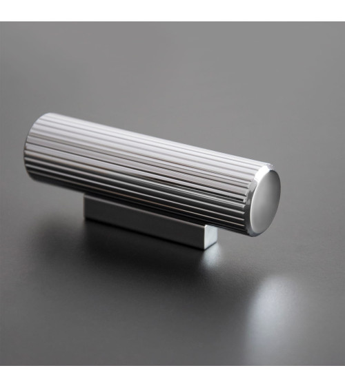 Tirador de mueble cromado brillante AVANTI en T diseño