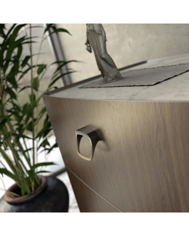 Tirador de mueble latón envejecido LAGO-1 tirador de diseño montado en un mueble