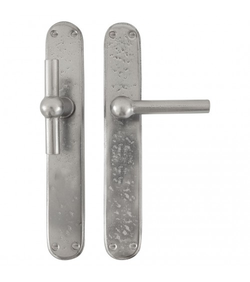 Tirador de puerta cromado + tirador vertical cromado sobre placa de hierro BECDF - tirador de diseño