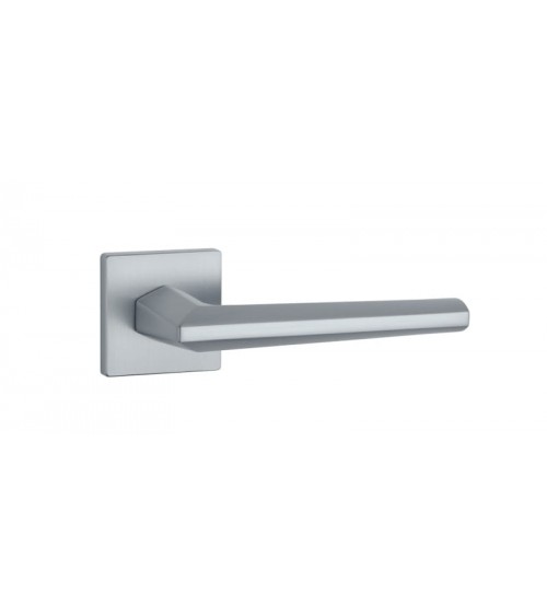 Manilla de puerta cromo satinado JASMINA diseño decorativo