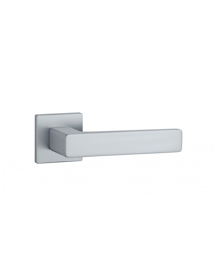 Tirador de puerta cromo satinado ERICA ferretería de diseño