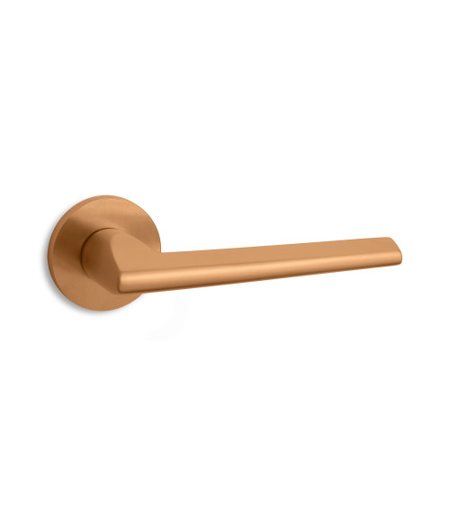 Manija de puerta cobre Ento Pilot diseño