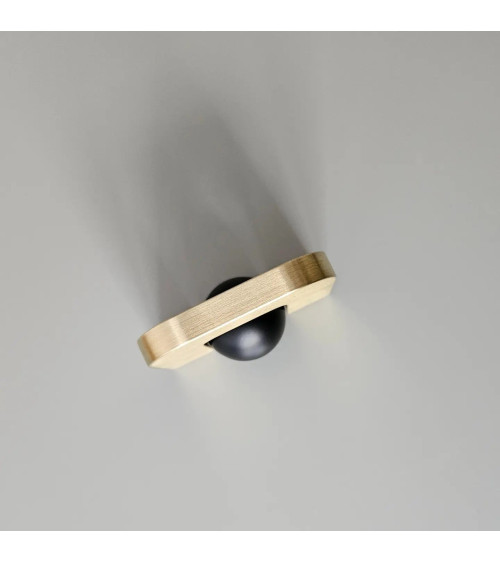Tirador de mueble oro pulido ISA XS tirador de diseño