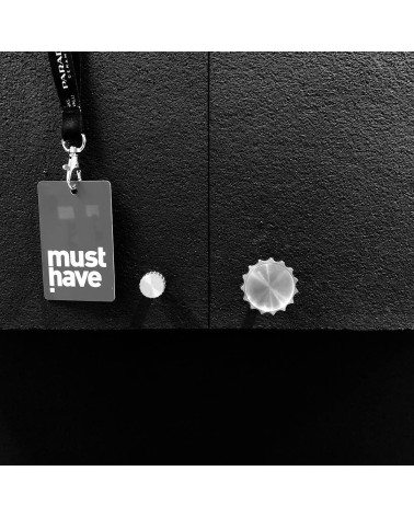 Tirador de mueble LEXI diseño sobre fondo negro