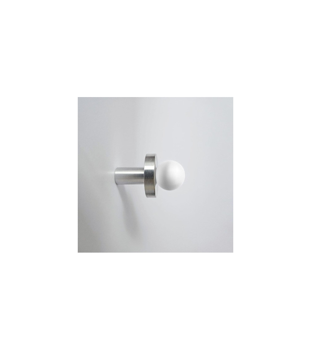 Perchero de pared de latón POLA acero inoxidable y blanco