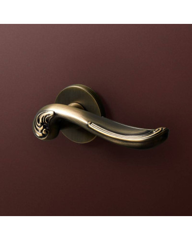 Tirador de Puerta Bronce para una decoración original - Modelo ERIS