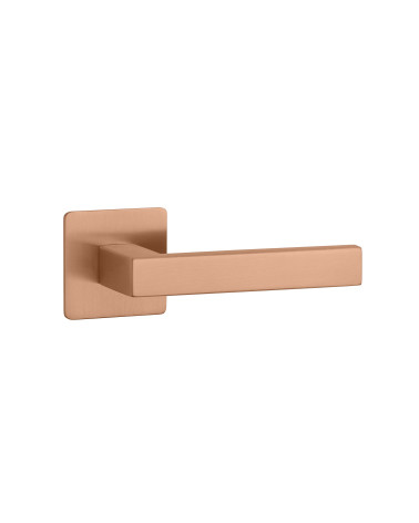 Tirador de puerta de cobre KVADRAT 1760 tirador de diseño