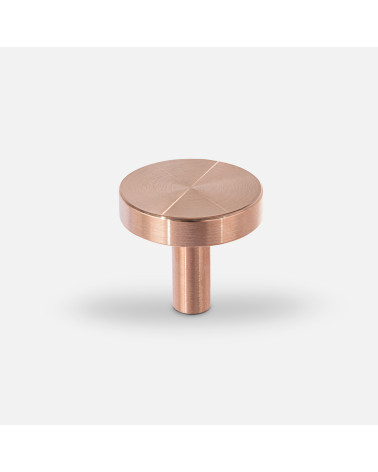 Botón de mueble en latón NENA M diseño
