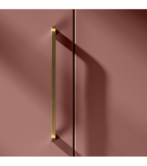 Tirador de mueble en latón cepillado ISA diseño