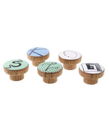 Botón de mueble esmaltado Alfabeto