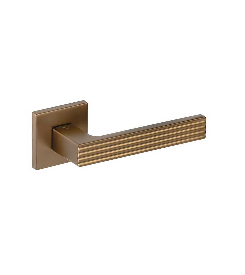 Tirador de puerta de cobre Felice diseño