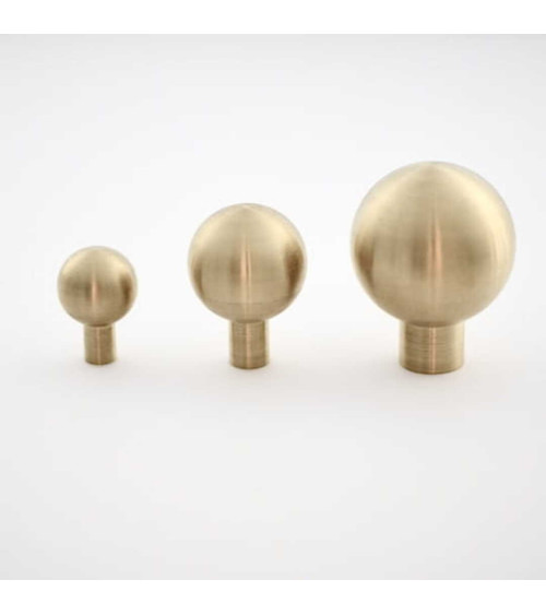 Botón de mueble en latón Boule tirador de diseño
