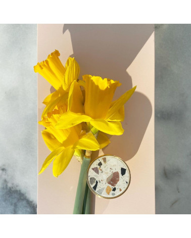 Tirador de mueble en latón y Terrazzo tirador de diseño con flores