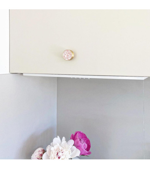 Botón de mueble en latón y Pink Terrazzo tirador de diseño modelo grande