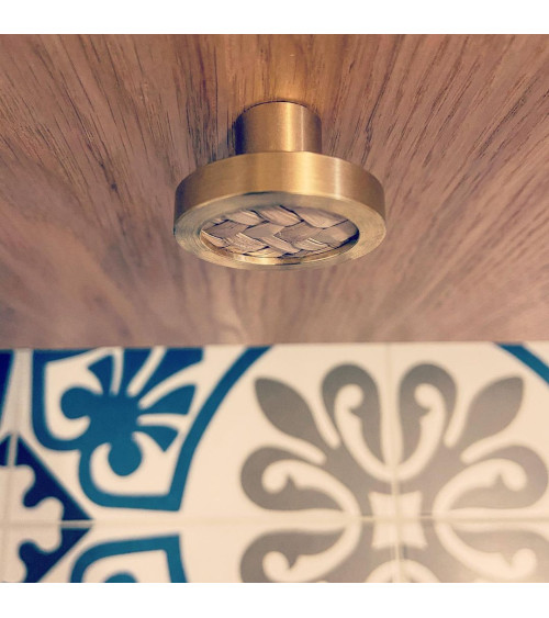 Botón de mueble en latón y herbarios marinos tirador de diseño