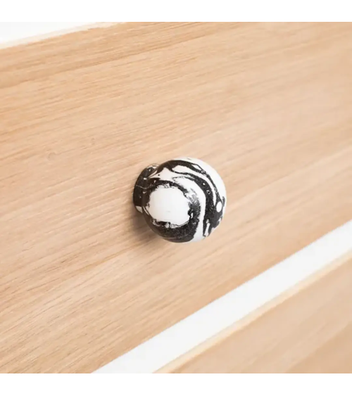 Botón de mueble en madera de haya negro tirador de diseño