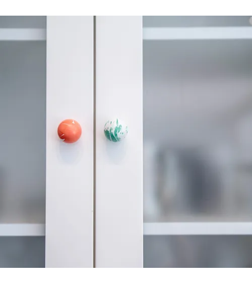 Botón de mueble de madera de haya verde intenso, tirador de diseño