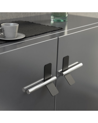 Tirador de mueble negro mate/cromo brillante TORN-4 tirador de diseño fijado en un mueble