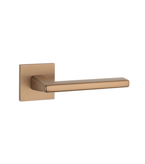 Tirador de puerta marrón claro ARTA tirador de diseño