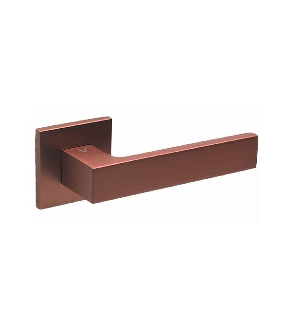 Tirador de puerta color cobre WARNA tirador de diseño