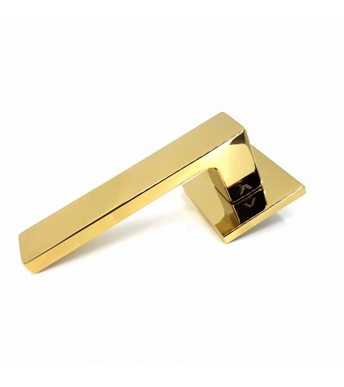 Tirador de puerta color oro pulido WARNA tirador de diseño