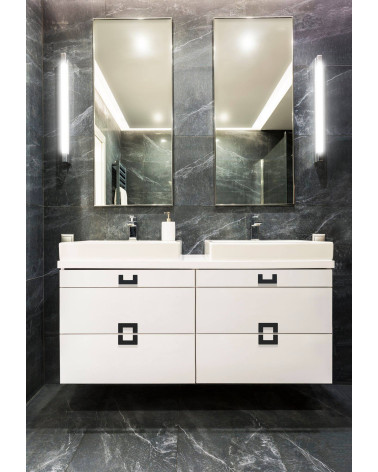 Tirador de mueble negro mate SOLEA tirador de diseño montado en un mueble