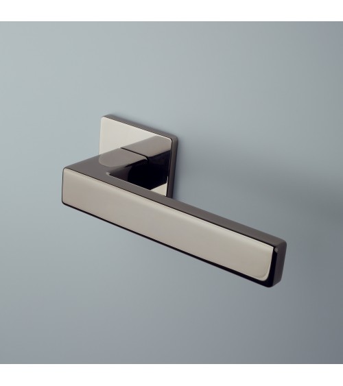 Tirador de puerta perla negra TILLIA puerta interior diseño