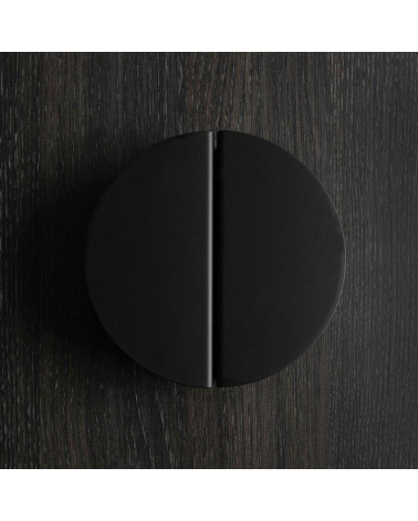 Tirador de mueble negro mate ZORIA tirador de diseño vista de cerca