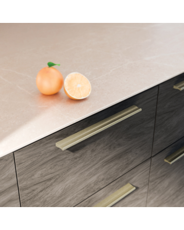Tirador de mueble anodizado cepillado AVERE tirador de diseño montado en un mueble