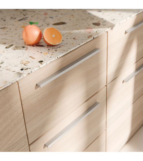 Tirador de mueble anodizado natural LATINO tirador de diseño