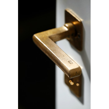 Tirador de puerta en bronce dorado - Numerosos modelos al mejor precio